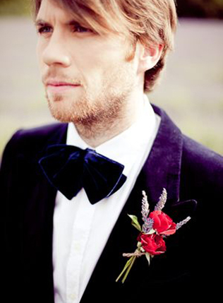 Осенний стиль: пиджаки и аксессуары из бархата 