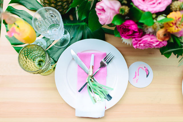 Розовые фламинго в декоре свадьбы