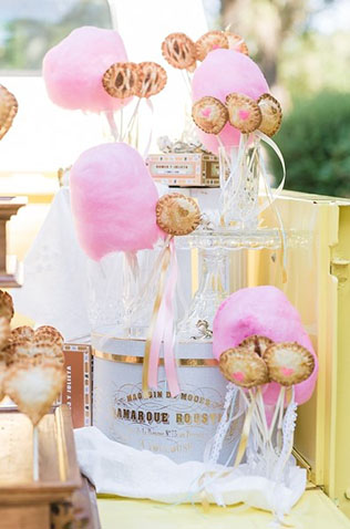 Идеальное сочетание: розовые и золотые оттенки, сладкая вата