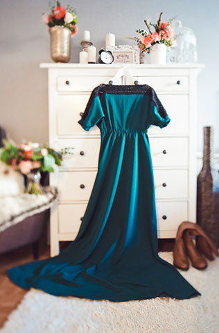 Пивная свадьба: свадебная фотосессия, платье невесты