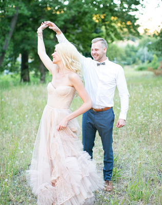 Воздушная невесомость: свадебные платья с рюшами и оборками 