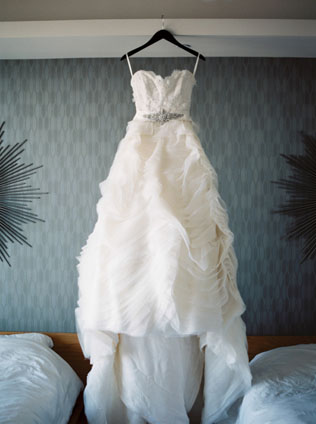 Воздушная невесомость: свадебные платья с рюшами и оборками 