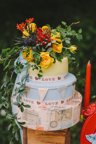 По дороге к любви, свадебный торт