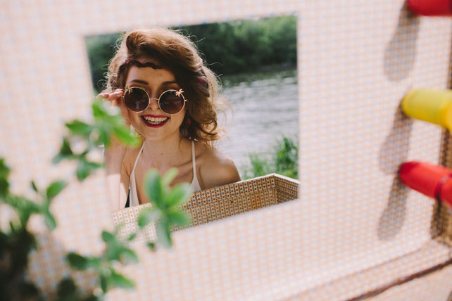 По дороге к любви, невеста в солнечных очках