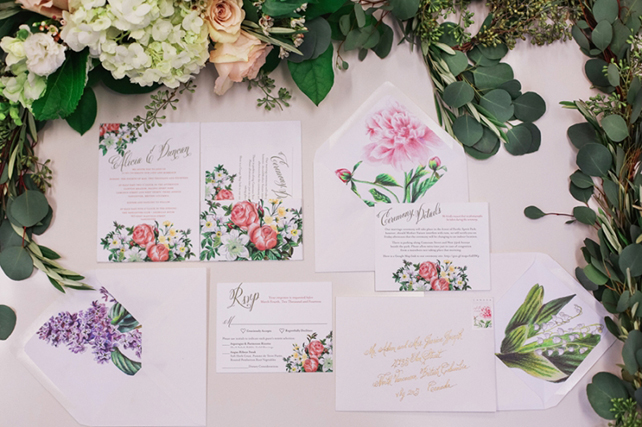 55 примеров свадебной полиграфии с цветочными мотивами 