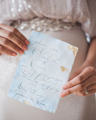 Изысканное решение: свадебная полиграфия с золотым тиснением 