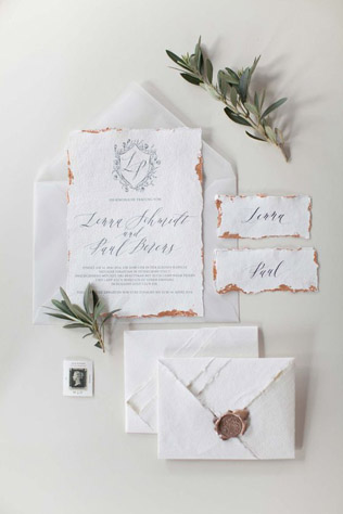 Изысканное решение: свадебная полиграфия с золотым тиснением 