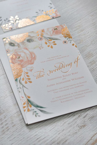 Изысканное решение: свадебная полиграфия с золотым тиснением 