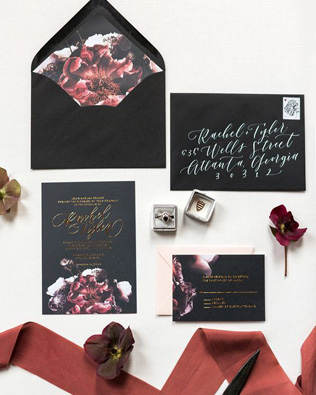 Осеннее вдохновение: свадебная полиграфия в черном цвете 