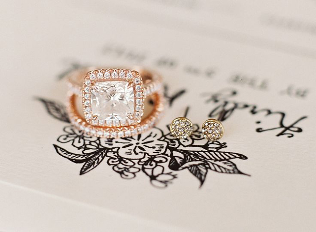 100 восхитительных помолвочных колец 