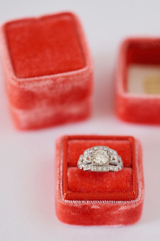 100 восхитительных помолвочных колец 