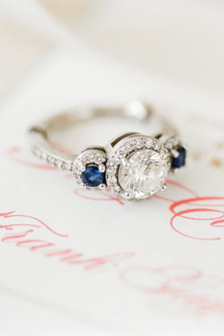 100 восхитительных помолвочных колец 