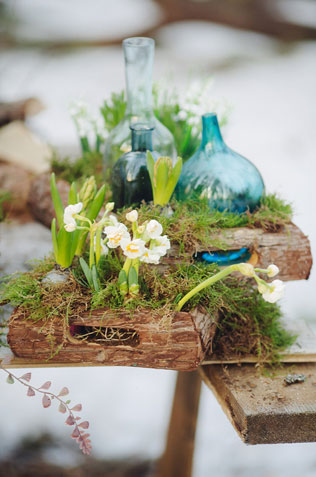 свадебная фотосессия невесты в лесу, декор