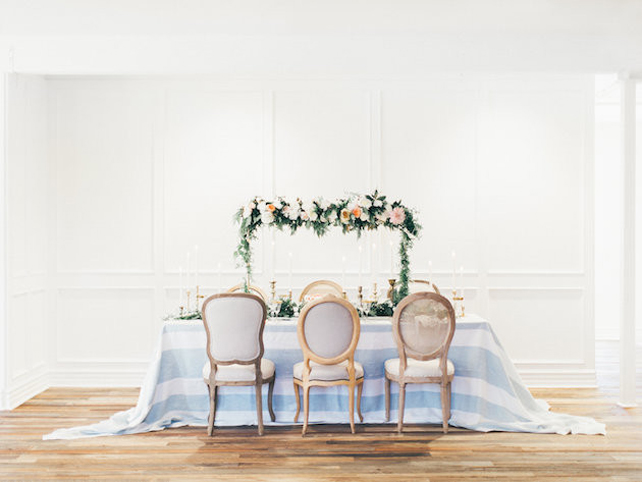 Свадебные детали: принтованные скатерти 