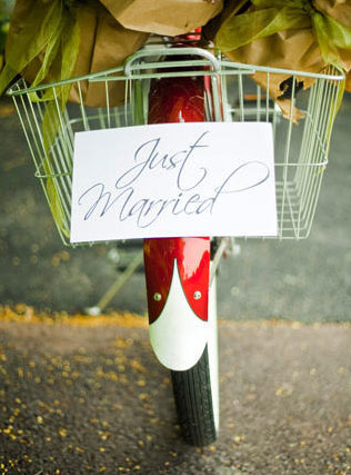 Свадебная прогулка на велосипедах