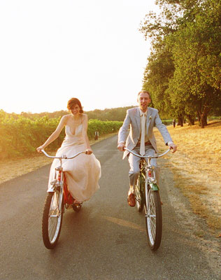 Свадебная прогулка на велосипедах