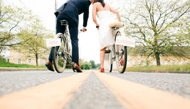 Свадебная прогулка на велосипедах