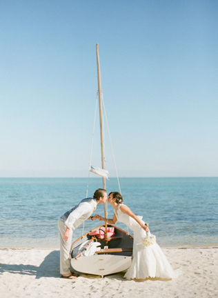 50 фотоидей для свадебной прогулки на лодке 