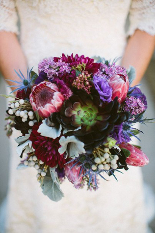 Загадочная протея: свадебные букеты и композиции 