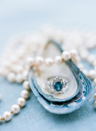 Летняя свадьба: ракушки в декоре 