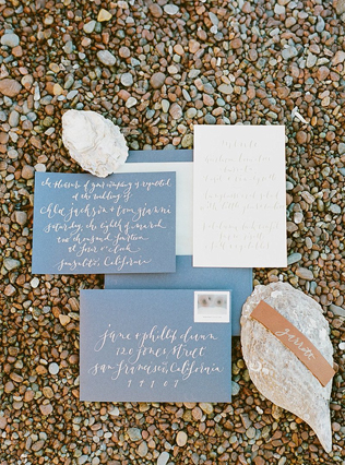 Летняя свадьба: ракушки в декоре 