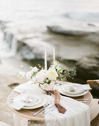 Летняя свадьба: ракушки в декоре 