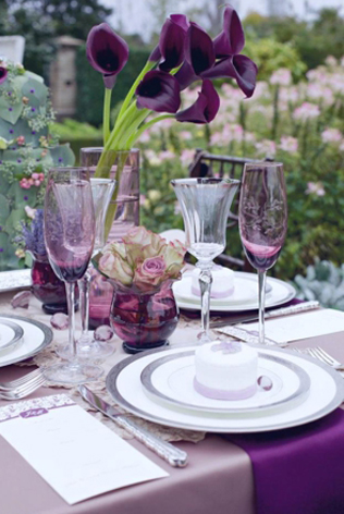 Тренд 2016 года: разноцветное стекло в декоре свадьбы 