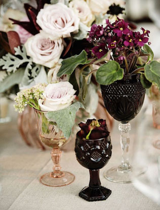 Тренд 2016 года: разноцветное стекло в декоре свадьбы 