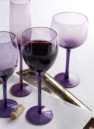 Тренд 2016 года: разноцветное стекло в декоре свадьбы 