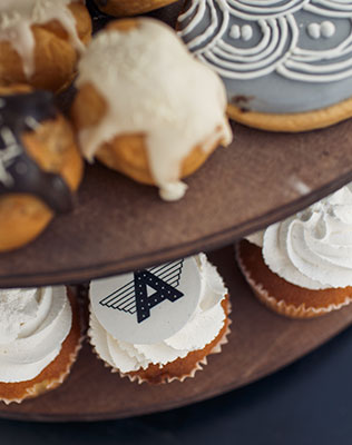 свадьба-реалити «Авиаторы», сладкий стол