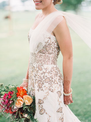 Вдохновение для невест: восточное искусство росписи мехенди 