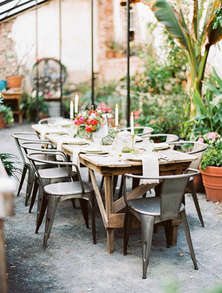 Ближе к гостям: 50 примеров семейной рассадки 