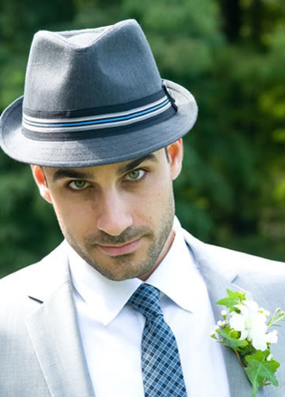 Дело в шляпе: головные уборы для жениха 