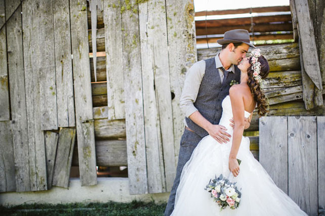 Дело в шляпе: головные уборы для жениха 