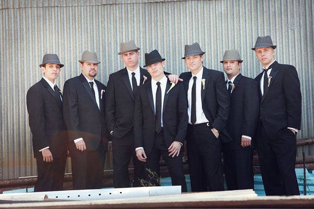 Дело в шляпе: головные уборы для жениха 