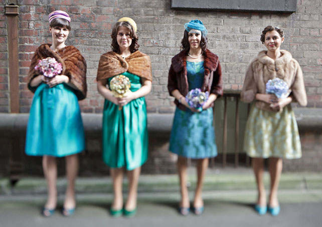 подружки невесты в шляпках