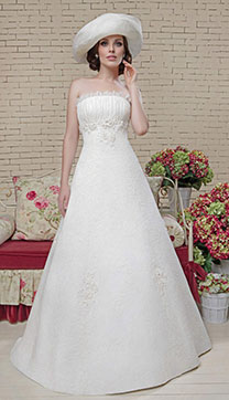 невеста в шляпке