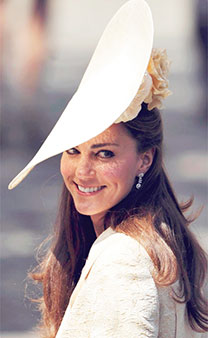 невеста в шляпке