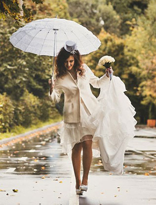 невеста в шляпке