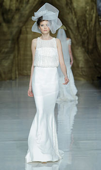 невеста в шляпке