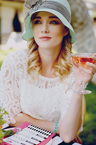 невеста в шляпке