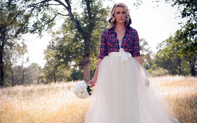 шотландская клетка в декоре свадьбы, образ невесты