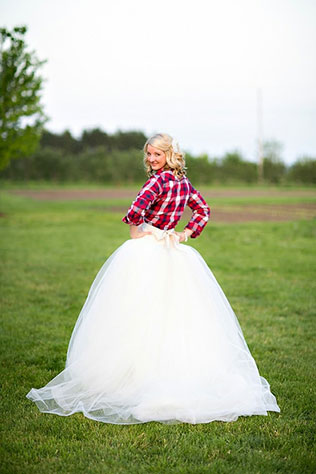 шотландская клетка в декоре свадьбы, образ невесты