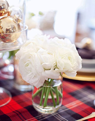 шотландская клетка в декоре свадьбы, клетчатые скатерти