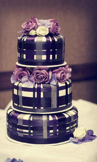 шотландская клетка в декоре свадебного торта