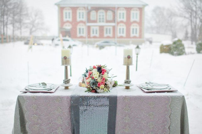 Стильные детали: текстурированные скатерти для свадьбы 