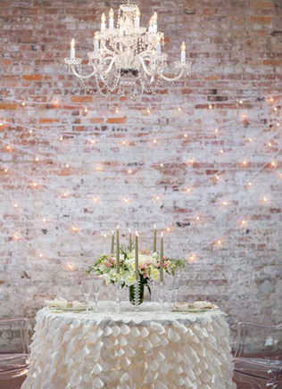 Стильные детали: текстурированные скатерти для свадьбы 