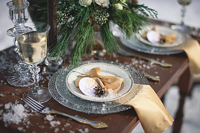 зимняя свадебная фотосессия, декор стола, сервировка