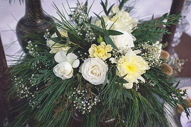 зимняя свадебная фотосессия, декор стола, флористика