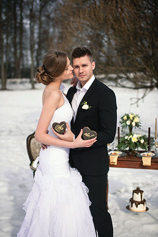 зимняя свадебная фотосессия, жених и невеста